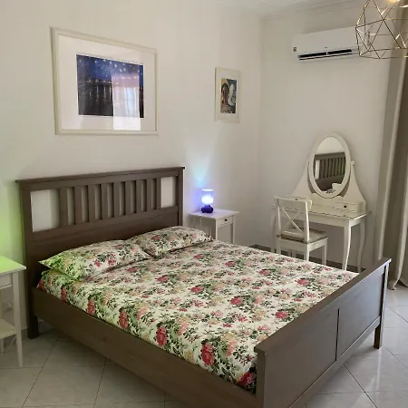 Bed & Breakfast Leucatia *
