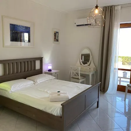 Leucatia Bed & Breakfast *