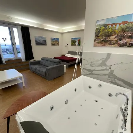 Leucatia Bed & Breakfast *