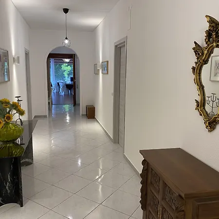 Leucatia Bed & Breakfast