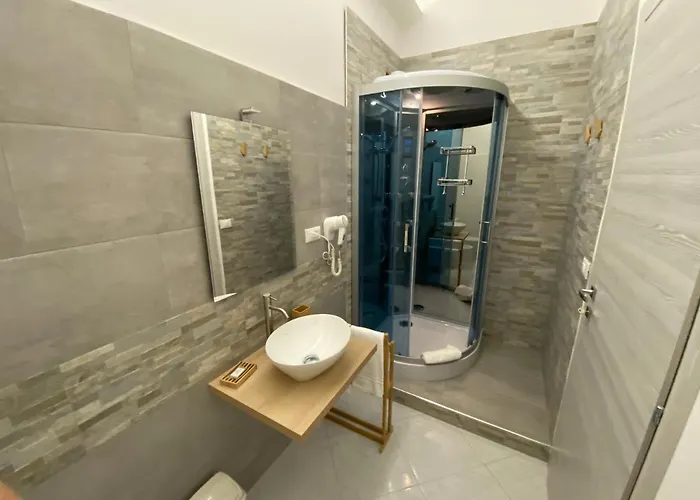 Leucatia 4*