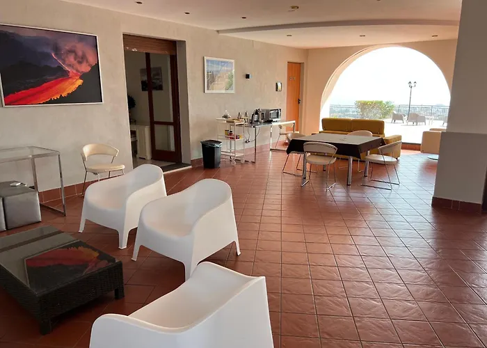 Leucatia Bed & Breakfast 4*