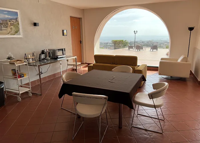 Bed & Breakfast Leucatia Sant'Agata Li Battiati