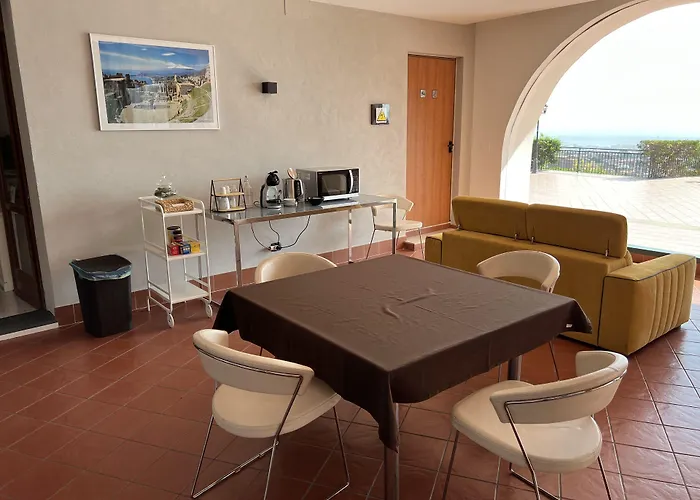 Bed & Breakfast Leucatia 4*