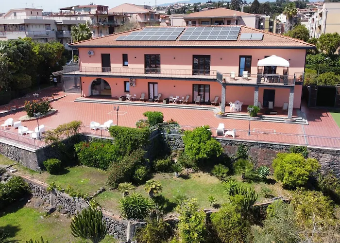 Leucatia Bed & Breakfast 4*